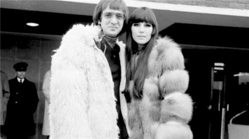 Unter dem Namen Sonny & Cher gelang dem Ehepaar mit „I Got You, Babe“ ein Welthit. (Archivbild)
