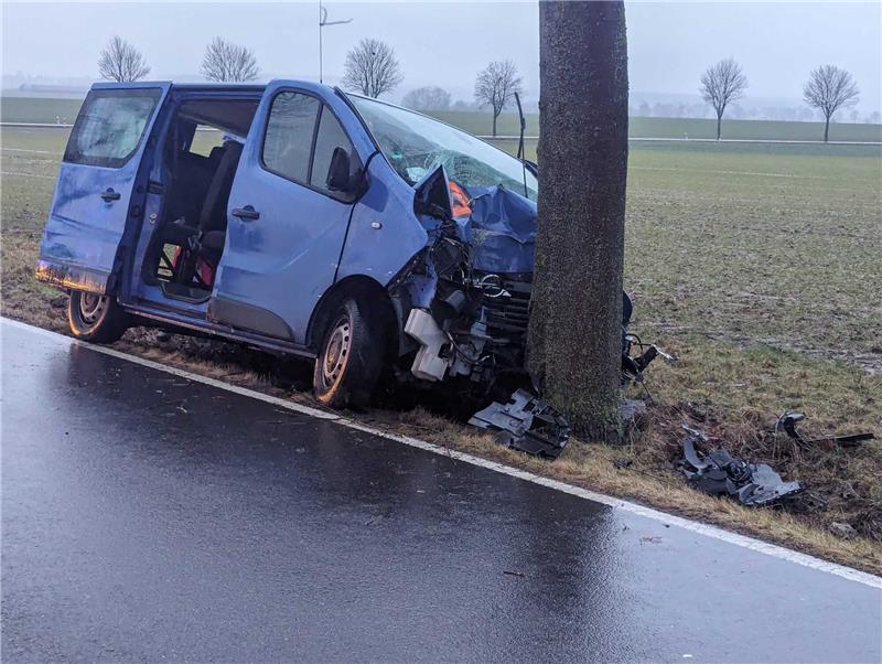 Unter den Verletzten soll es mehrere schwer verletzte Kinder geben. Foto: Freiwillige Feuerwehr Lesse