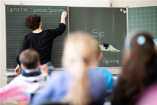 Unterricht an einer Grundschule: Die Probleme im deutschen Bildungssystem stehen seit Monaten im Fokus der politischen Debatte.