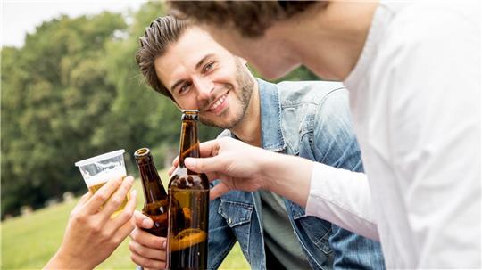 Unterwegs mit Freunden: Der Junggesellenabschied soll ein besonderer Tag werden.