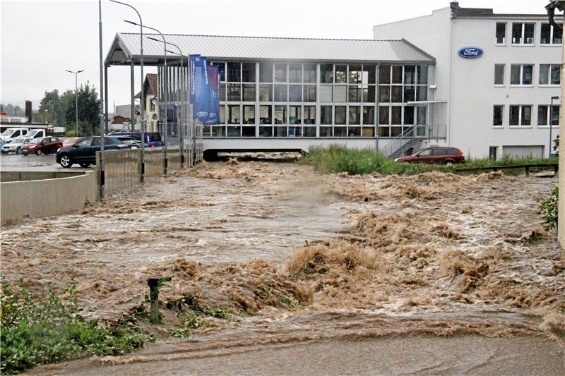 Radau-Stollen dicht: Droht Bad Harzburg eine Flutkatastrophe? Unvergessen die Bilder aus dem Jahr 2017, als im Juli die Radau über die Ufer tritt. Archivfoto: Schlegel