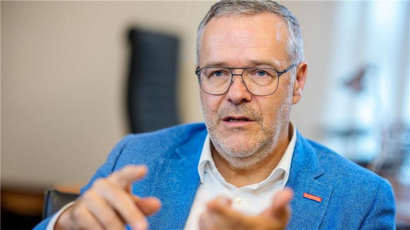 Handwerkspräsident zweifelt an Verlässlichkeit der Regierung Unverständnis im Handwerk bei der Entscheidung zur Stromsteuer.