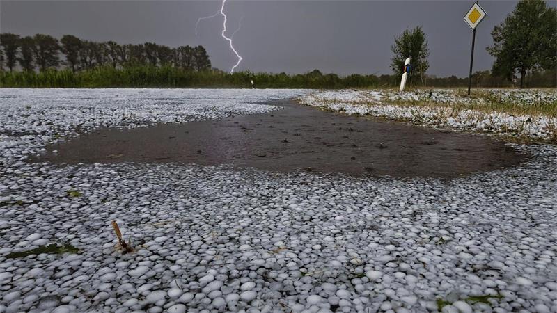 Unwetter mit Hagel zogen über Niedersachsen. 