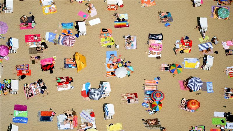 Großes Gefälle: Nur knapp die Hälfte bekommt Urlaubsgeld Urlaubsgeld ist in Zeiten der Inflation willkommen, denn Reisen werden teurer.