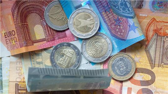 Ursprünglich war die Euro-Einführung in Bulgarien für Anfang 2024 geplant. (Archivbild)
