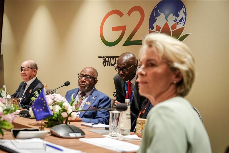 Von der Leyen: Weltrat für Künstliche Intelligenz schaffen Ursula von der Leyen, Präsidentin der Europäischen Kommission, beim G20-Gipfel.