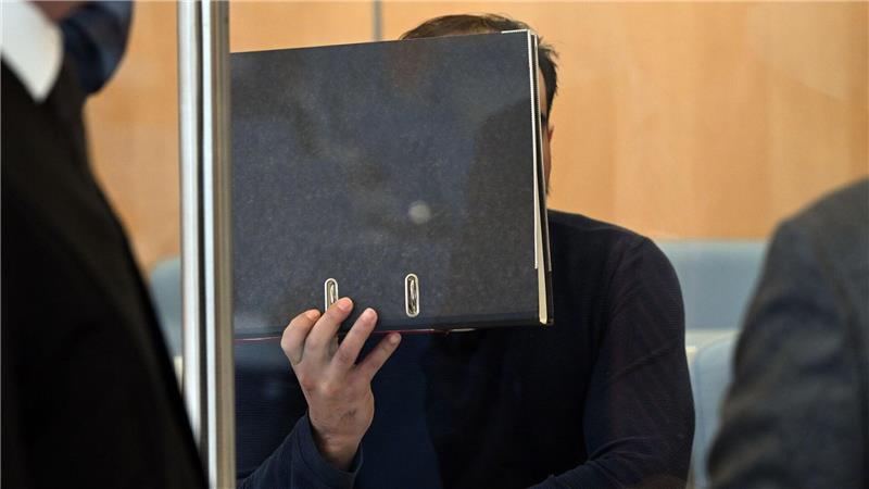Urteil gegen zwei mutmaßliche IS-Terroristen verkündet. (Archivbild)