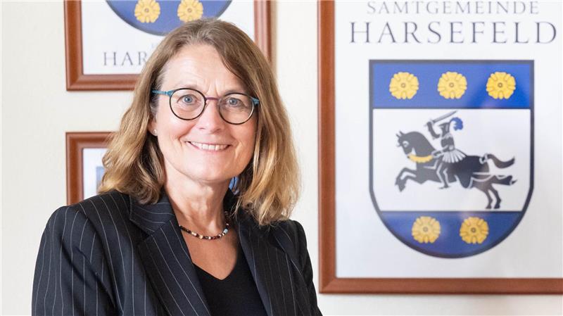 Ute Kück (parteilos), Samtgemeindebürgermeisterin von Harsefeld. Eine brutale Jugendgang, ein Warnbrief der Schulen und besorgte Eltern, die sich zusammenschließen: Im kleinen Örtchen Harsefeld bei Stade ging im Frühsommer die Angst um. 