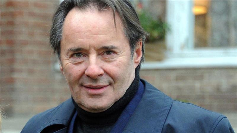 Uwe Kockisch - hier am Set - spielte auch in der ARD-Serie „Weissensee“.