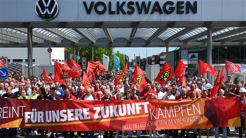 VW-Betriebsrat sieht Vertrauensverlust. 