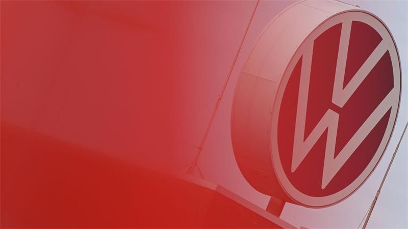 VW hat das Bußgeld akzeptiert - ist aber weiter der Auffassung, alle Pflichten eingehalten zu haben. (Symbolbild)