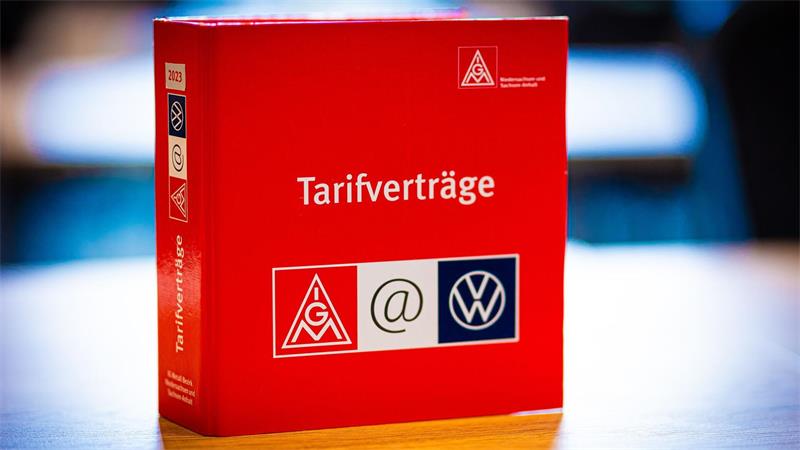 VW hat zehn Tarifverträge zum Jahresende gekündigt. (Archivbild)