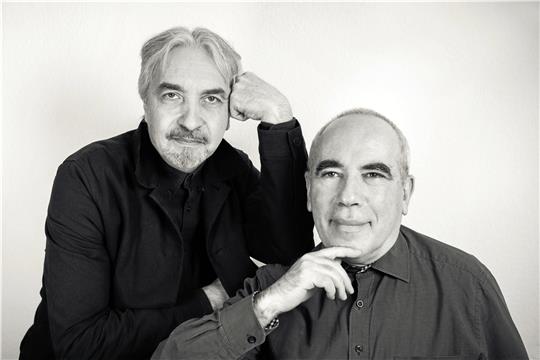 Vadim Zakharov (li.) und Yuri Albert (re.), stammen aus Russland, leben und arbeiten hauptsächlich in Deutschland. Foto: Daniel Zakharov