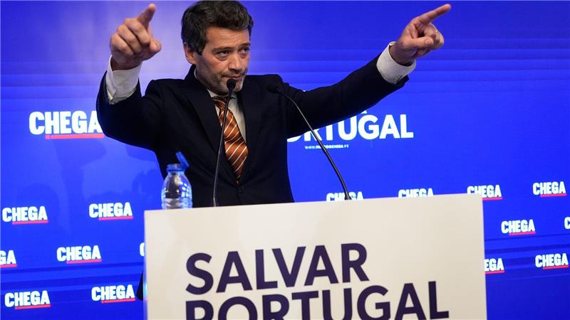 Rechtsruck trübt Konservativen-Sieg in Portugal Ventura will Portugal retten.