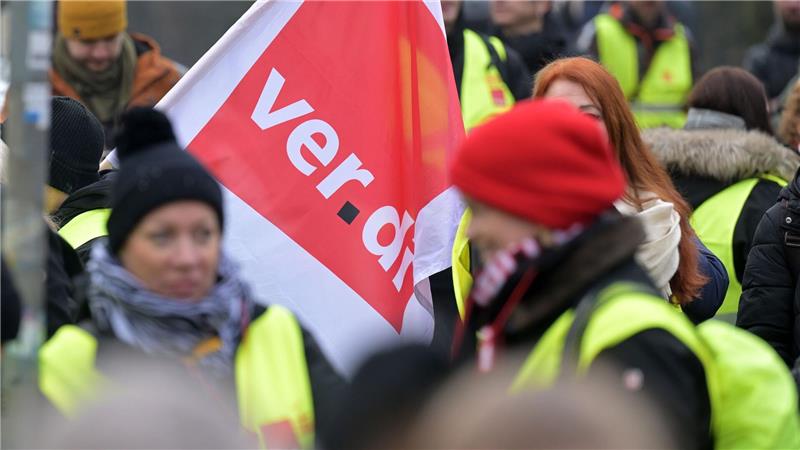 Verdi zeigt sich notfalls weiter streikbereit. 