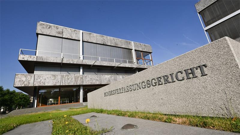 „Verfassungsrechtliches Tempolimit“ für die Beratung von Gesetzentwürfen? Das Bundesverfassungsgericht entscheidet.