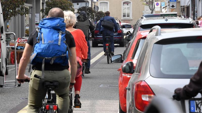 Unsichtbare Gefahr Feinstaub - Wie groß ist das Risiko? Verkehr und Gebäude haben Einfluss auf die Feinstaubbelastung in der Luft. (Archivbild)