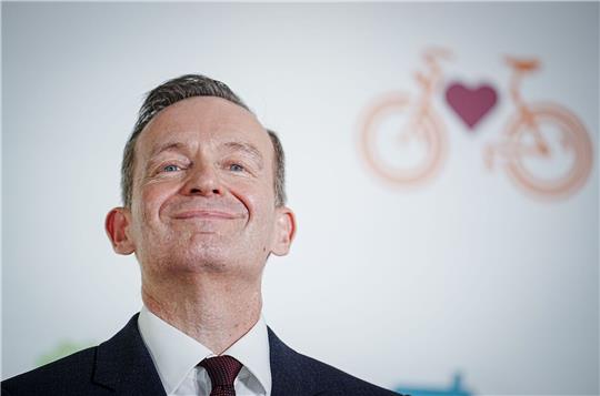 Verkehrsminister Volker Wissing wll die Infrastruktur für E-Bikes stärken.