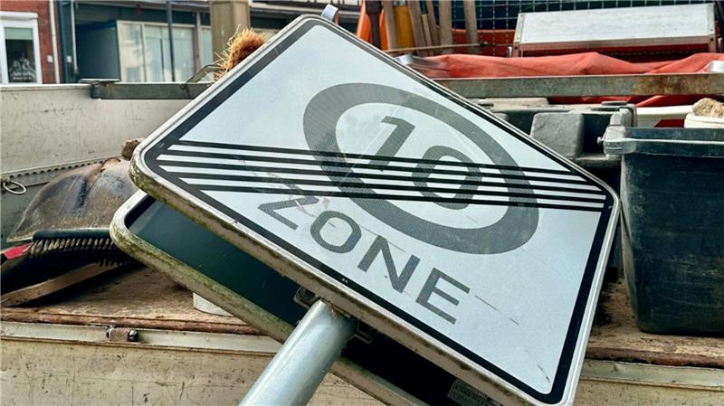 Verkehrsschilder ausgetauscht: Die 10er-Zonen in Seesen sind Geschichte.