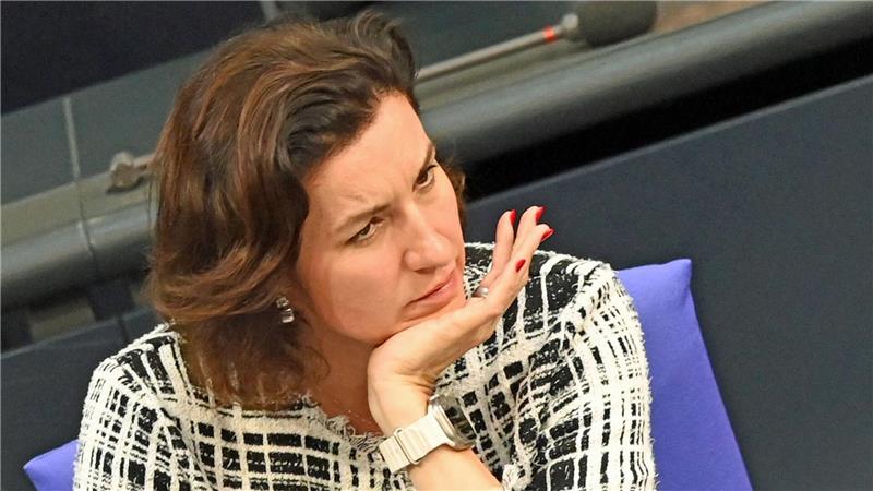 Richterwahl: SPD nennt CSU-Aussagen „unerträglich“ Verlangte Kritikfähigkeit von Brosius-Gersdorf: Dorothee Bär. (Archivbild)