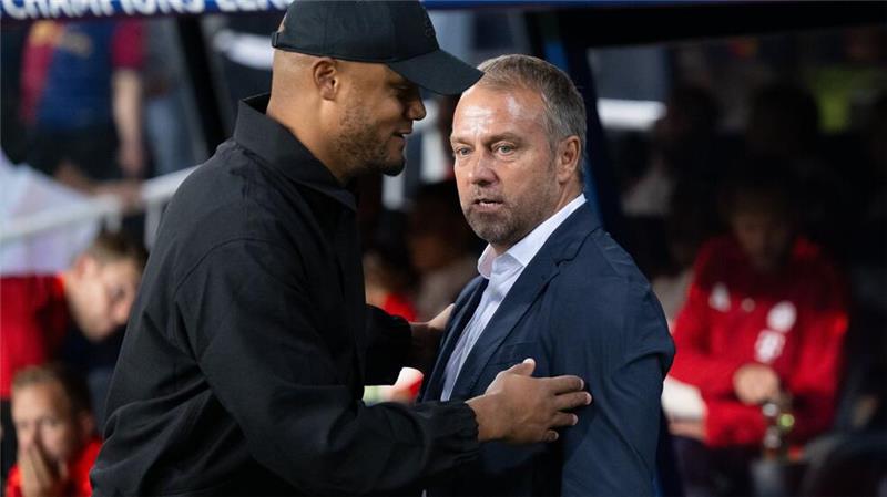 Verlierer Vincent Kompany (l) und Triumphator Hansi Flick (r).