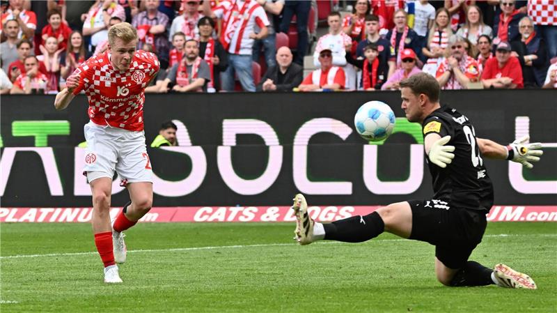 Kein Sieger im Duell Mainz gegen Kiel Verpasste die Führung für Mainz: Nationalspieler Jonathan Burkardt.