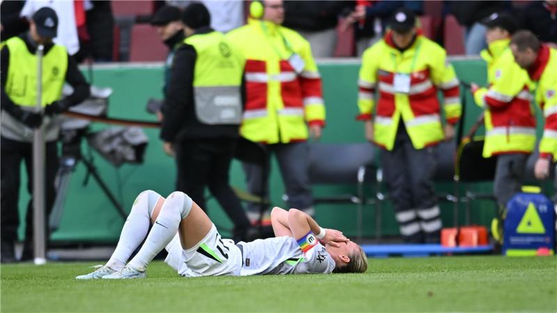 Kein Pokalsieg am Vatertag: Popp denkt an toten Papa Verpasste einen krönenden Abschluss ihrer Zeit beim VfL Wolfsburg: Alexandra Popp