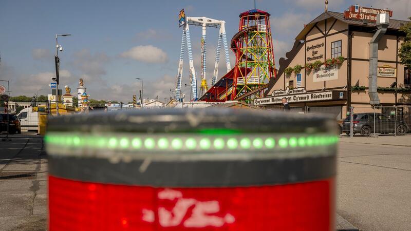 Versenkbare Poller schützen die Zufahrten zum Festgelände.