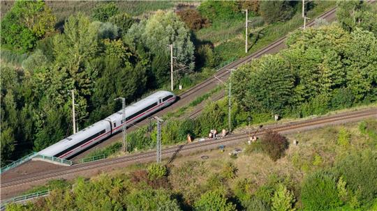 Verspätungen und Ausfälle prägten am Wochenende den Bahnverkehr zwischen Hannover und Berlin.