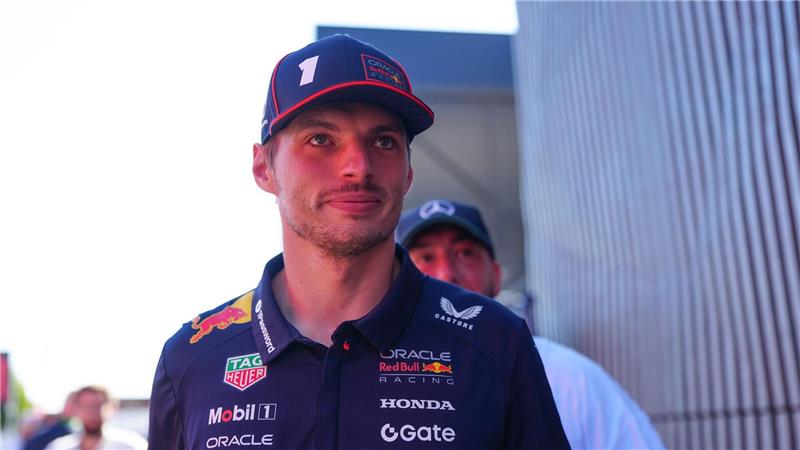 Verstappen mit Karriere-Bekenntnis zu Red Bull Verstappen schwärmt nach wie vor von der Red-Bull-Familie.