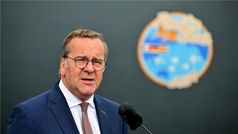 Verteidigungsminister Boris Pistorius (SPD) hat noch keine Entscheidung über Projektpartner für die Entwicklung eines neuen Kampfflugzeugs getroffen. 