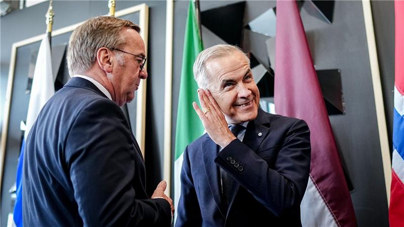 Verteidigungsminister Boris Pistorius und der kanadische Premierminister Mark Carney