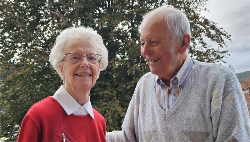 Das Bild zeigt Rosemarie und Karl-Heinz Kleppisius.