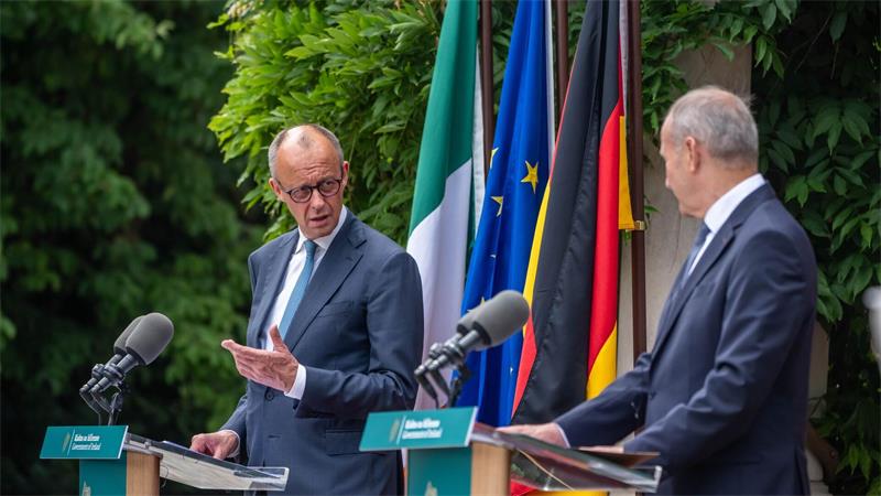 Vertraut darauf, dass Irland einen „realistischen Vorschlag“ für den neuen EU-Etat vorlegt: Bundeskanzler Friedrich Merz.