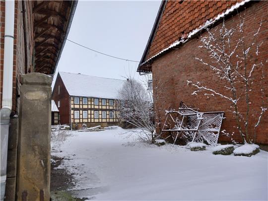 Verwaiste Höfe, wie hier in Upen, sind im Nordharz nicht selten. Problem hier ist sehr häufig die Frage der Nachfolge und die Situation in der Landwirtschaft vor dem Hintergrund der Wirtschaftlichkeit.  Foto: Neddermeier
