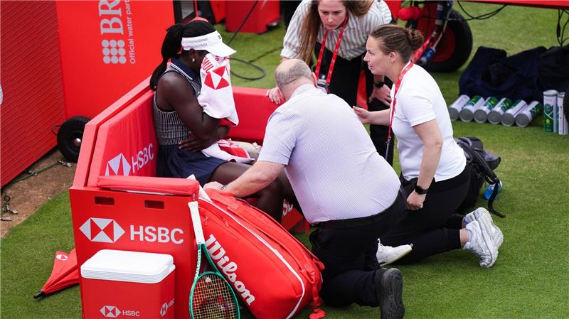 Partnerin verletzt: Serena Williams‘ Comeback endet abrupt Victoria Mboko gab nach einem Sturz in ihrem Einzel auf.