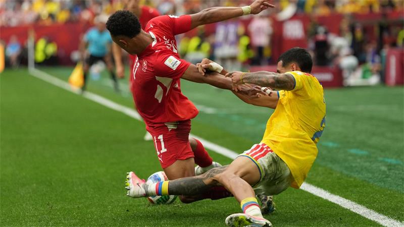Schweiz gewinnt Elfer-Krimi gegen Kolumbien - Messi wartet Viel Kampf, wenig Glanz zwischen Kolumbien und der Schweiz.