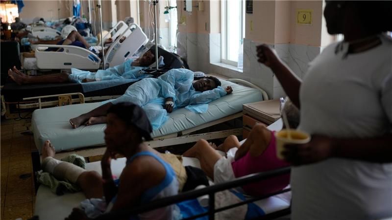 Viele Ärzte arbeiten seit Tagen ohne Pause.