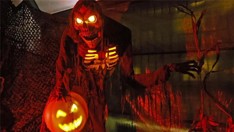 Viele Figuren sind bei Schelloween animiert und können sich bewegen.