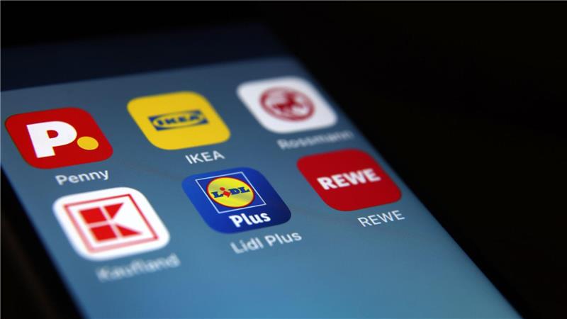 Viele Lebensmittelhändler setzen auf Apps, um Kunden fester an sich zu binden.