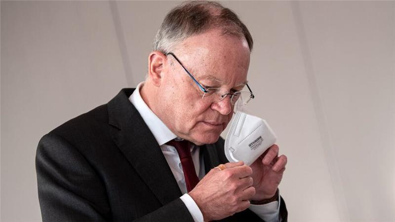 Weil bedauert „Härten“ in Corona-Pandemie „Viele Menschenleben gerettet“: Ministerpräsident Weil blickt auf die Corona-Krise zurück. (Archivbild)