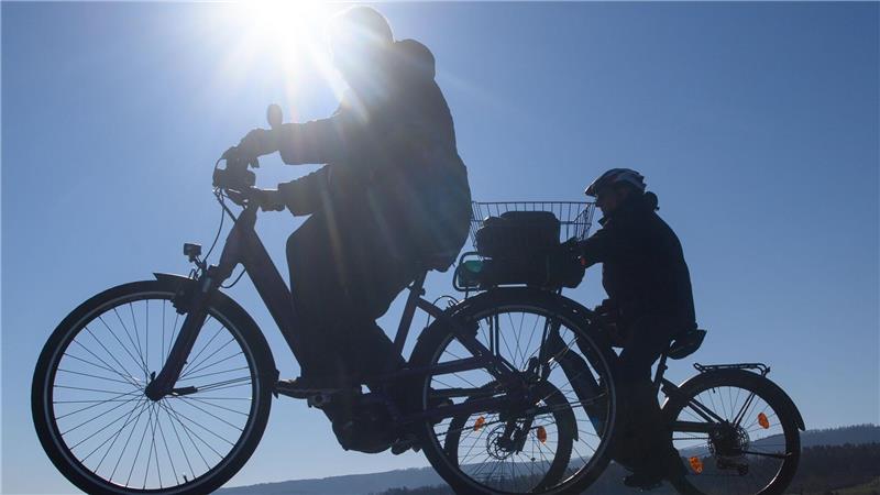 Viele Radfahrer sterben im Verkehr – das Land Niedersachsen möchte nun mit einer Kampagne dagegenwirken. (Symbolbild)