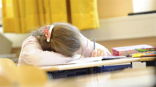 Viele Schüler fühlen sich erschöpft. (Symbolfoto)