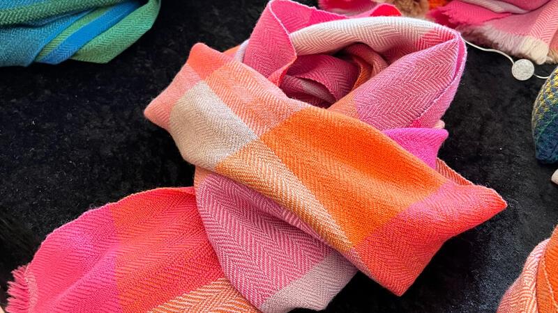 Viele schöne Dinge gibt es bei den Frühjahrsmärkten „Kunst Hand Werk & Design“ in Bad Harzburg und Wöltingerode. 