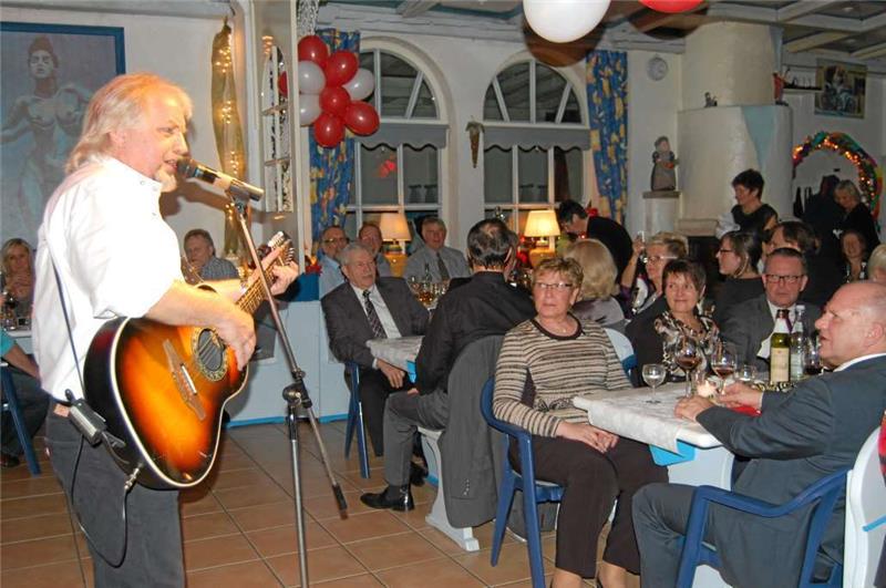 Vier Mal in der Woche tritt Frank Faber in seiner Tenne auf.  Foto: GZ-Archiv