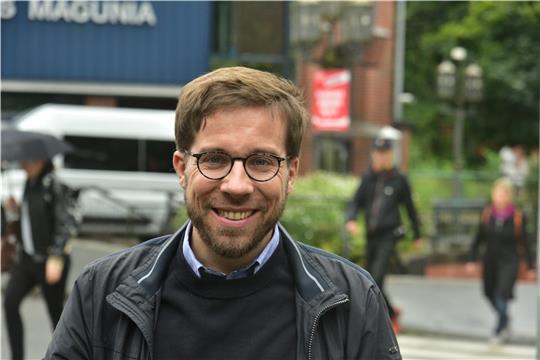 Viktor Perli, Mitglied im Bundestagshaushaltsausschuss, Die Linke.