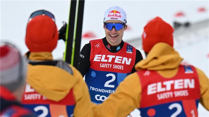 „Du bist der Chef“: Geiger führt Kombinierer zu Gold Vinzenz Geiger bringt Gold für Deutschland ins Ziel.