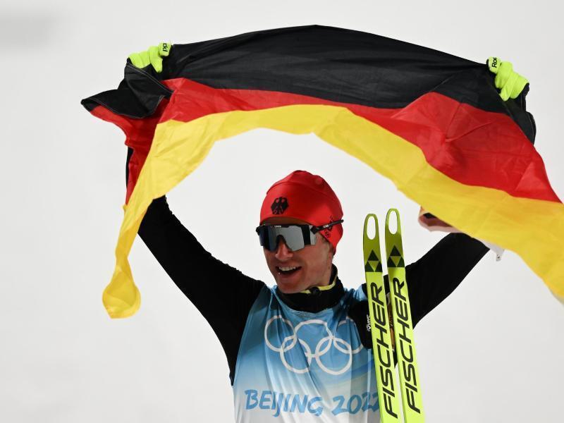 Kombinierer Geiger düpiert Rivalen - Mit Turbofinish zu Gold Vinzenz Geiger konnte die Konkurrenz mit einem sensationellen Schlusssprint abhängen. Foto: Hendrik Schmidt/dpa