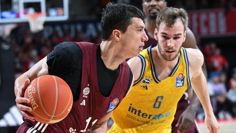Bayern ringen Alba in erstem BBL-Finale nieder Vladimir Lucic (l) von München war mit 17 Punkten bester Werfer.