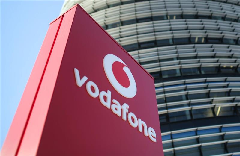 Vodafone stoppt Abwärtstrend im Mobilfunk Vodafone hat seinen Kundenschwund im Mobilfunkgeschäft in Deutschland vorerst gestoppt, liegt aber noch weit hinter der Konkurrenz.